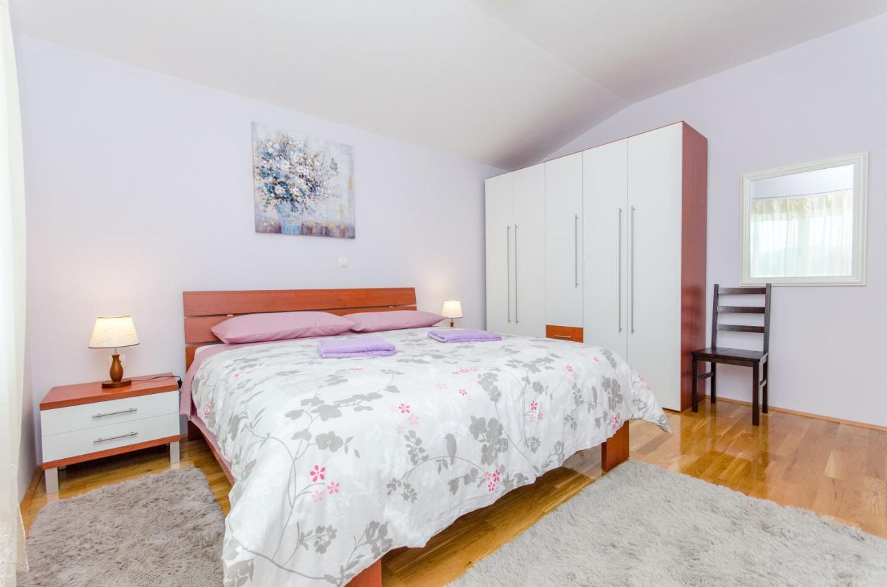 Apartman Ivan Kaštela Eksteriør billede